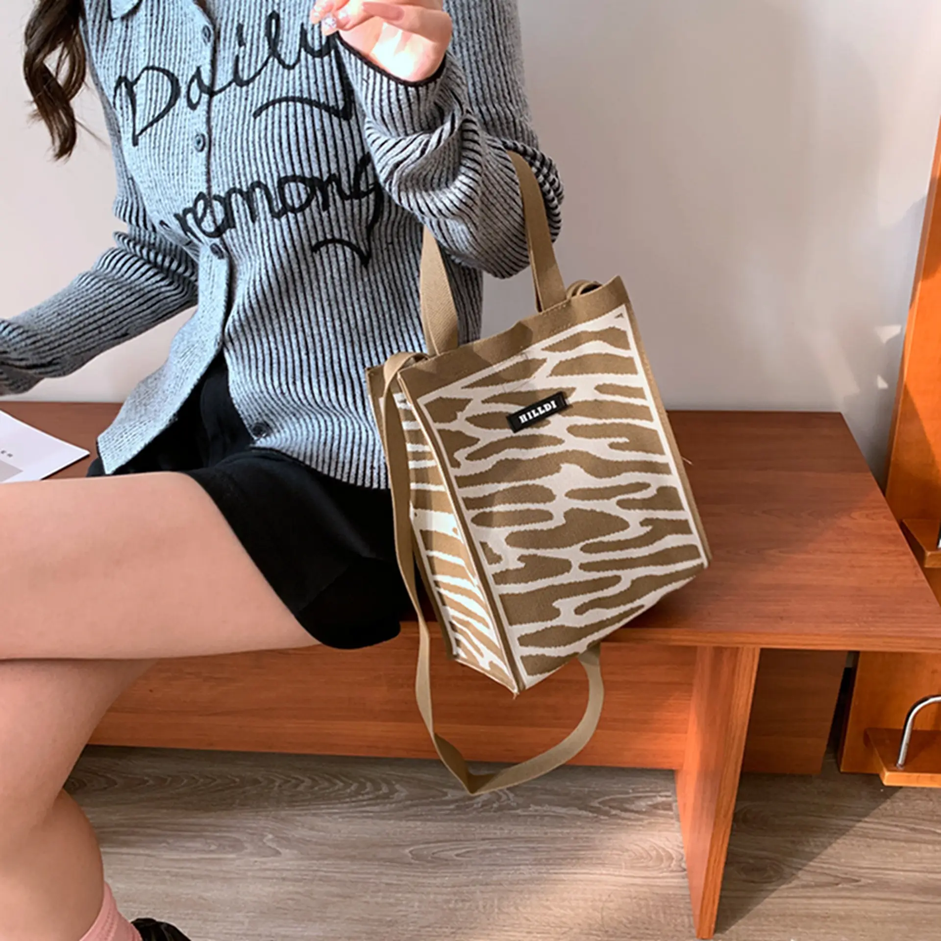 Korean Style Houndstooth Shoulder Bag Tote