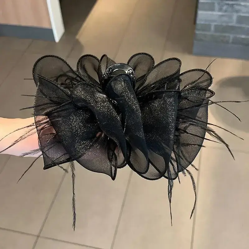 Black Feather Bubble Hair Clip for Women - Image 4