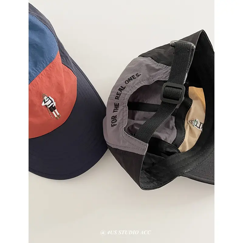 Women's Beige Baseball Cap with Retro Design - Image 8