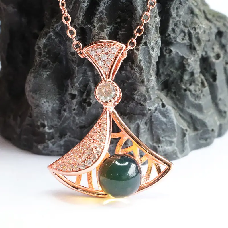 Guan Yu Fan Necklace with Blue Amber Pendant — feature 9