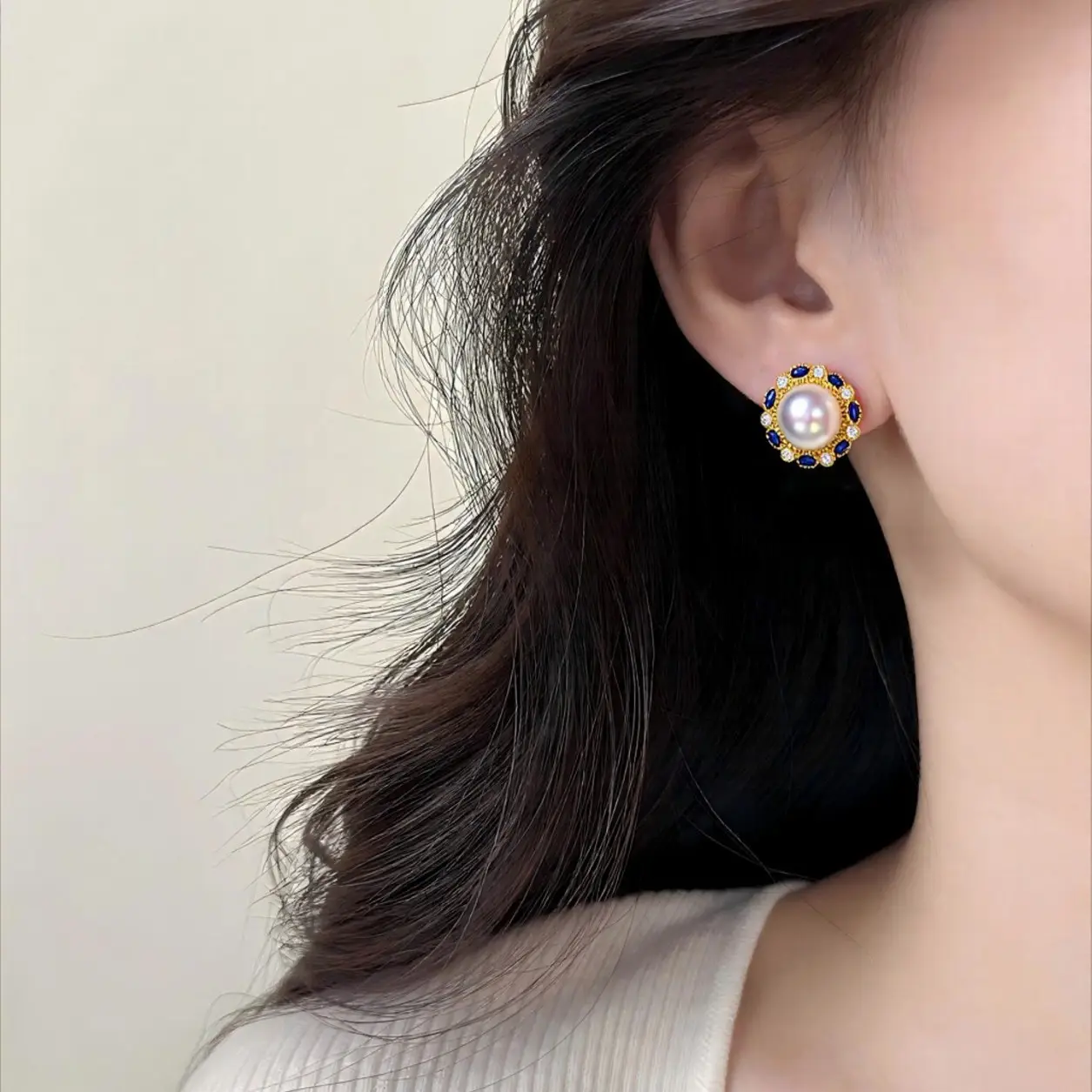Natural Pearl Earrings Women 18K Gold Light Micro-inlaid Zircon - Image 6