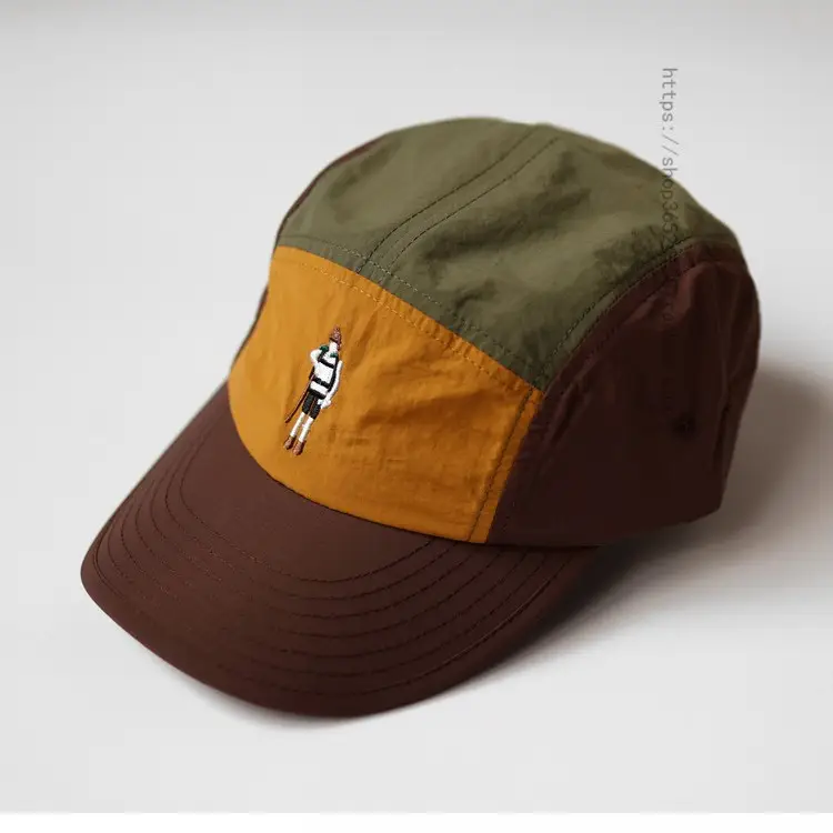 Women's American Retro Cap Black Beige Cap