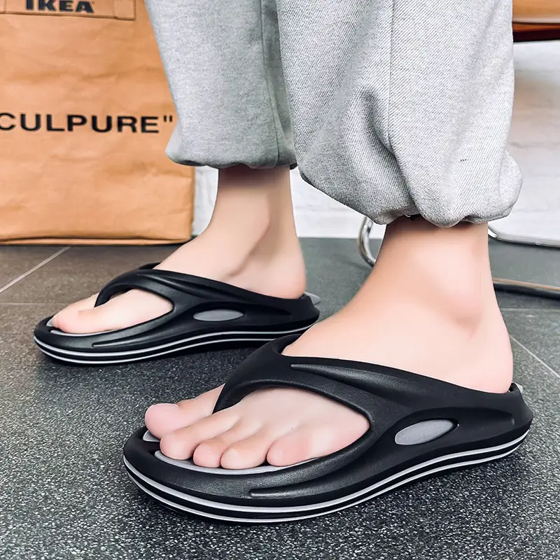 2023 Men's Green Foam Flip-Flops Summer Wear — feature 4