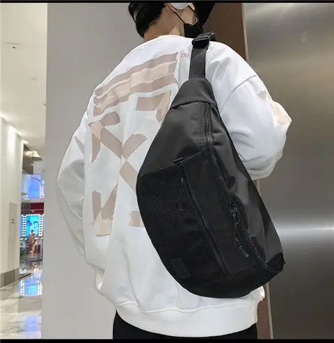 Women's Large Capacity Crossbody Bag Instagram Style — feature 6