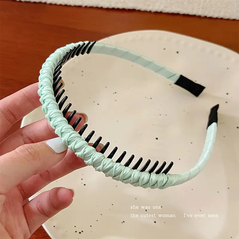 Women's Toothed Hair Hoop for Face Wash & Anti-Slip - Image 9