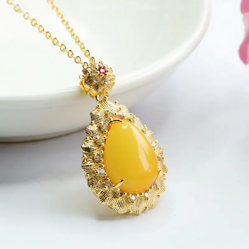 Guan Yu Natural Amber Pendant Full Honey Chicken Oil Yellow Water Drop Necklace - Image 5