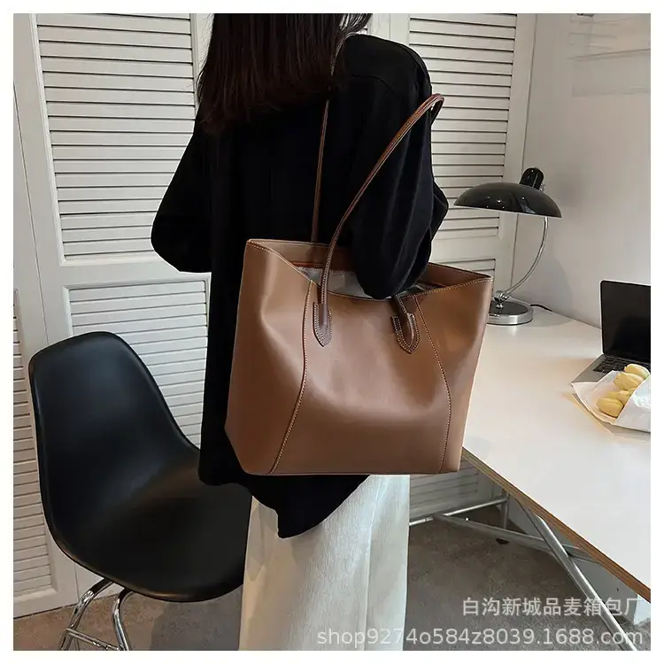 Women's Beige Leather Tote Bag Large Capacity 2023 β feature 16