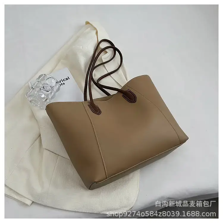 Women's Beige Leather Tote Bag Large Capacity 2023 - Image 2