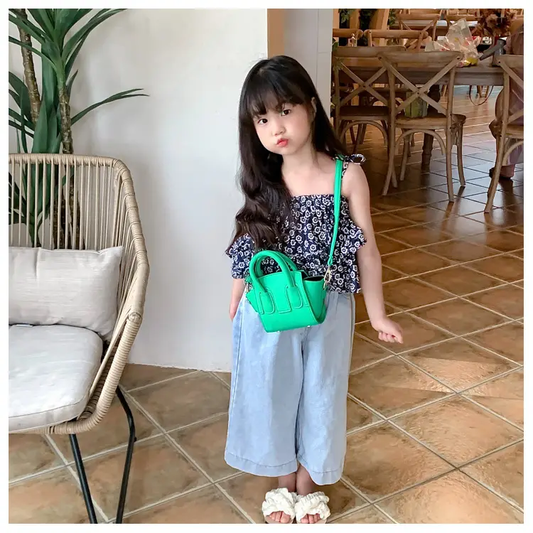 New Kids PU Shoulder Bag Solid Color Simple Niche Casual Crossbody Mobile Phone Change Accessories — feature 15