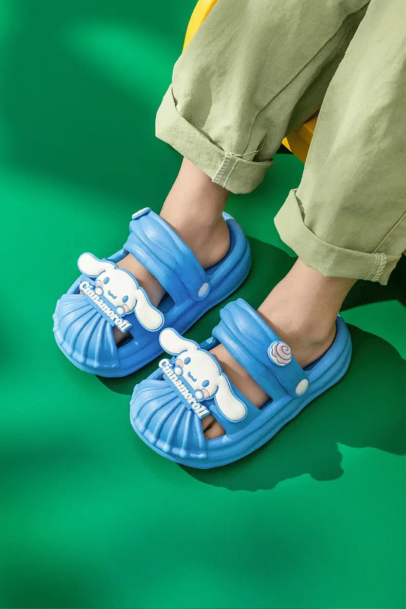 Dropshipping Sanrio Children's Sandals, Cinnamon Dog, Hello Kitty, Cute Cartoon Girls' Lightweight Non-Slip Sandals — feature 11