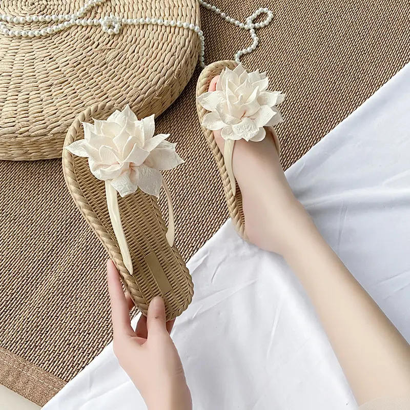 Women's Floral Flip Flops for Summer Beach Wear