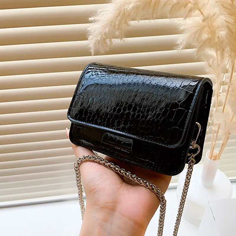 Golden Croc Leather Shoulder Crossbody Bag for Women - Image 6