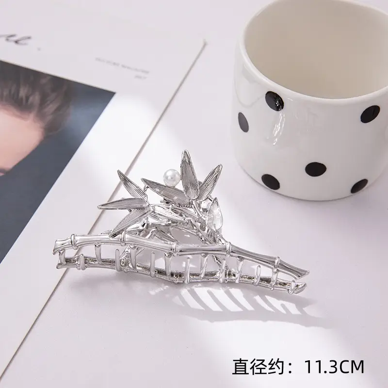 Gold Pearl Hair Clip for Women 11.5cm - Image 17