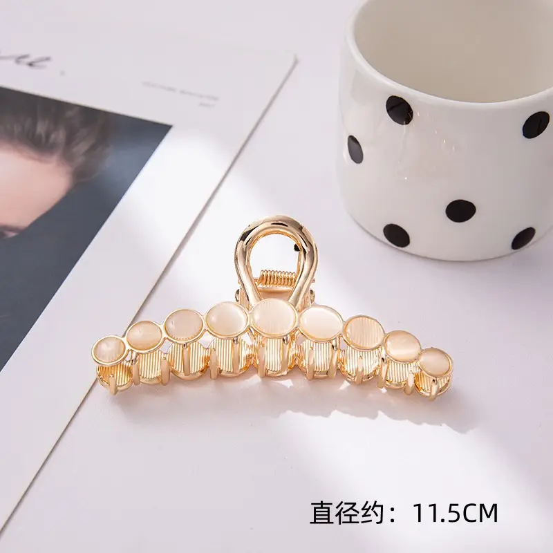 Gold Pearl Hair Clip for Women 11.5cm - Image 19