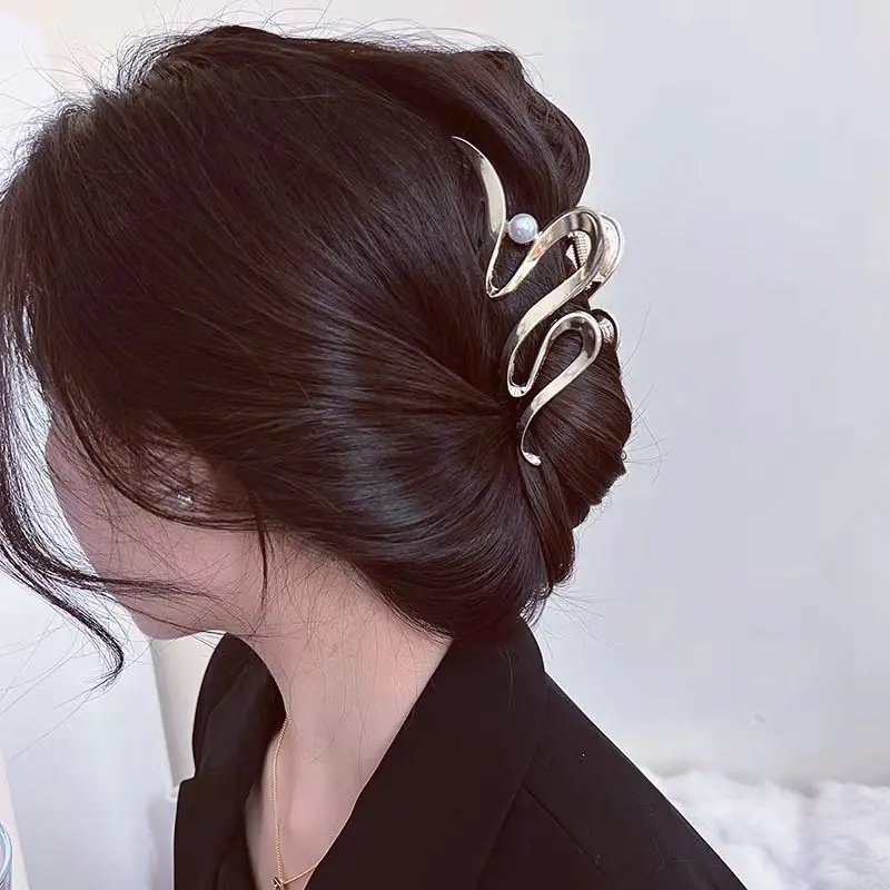 Gold Pearl Hair Clip for Women 11.5cm - Image 6