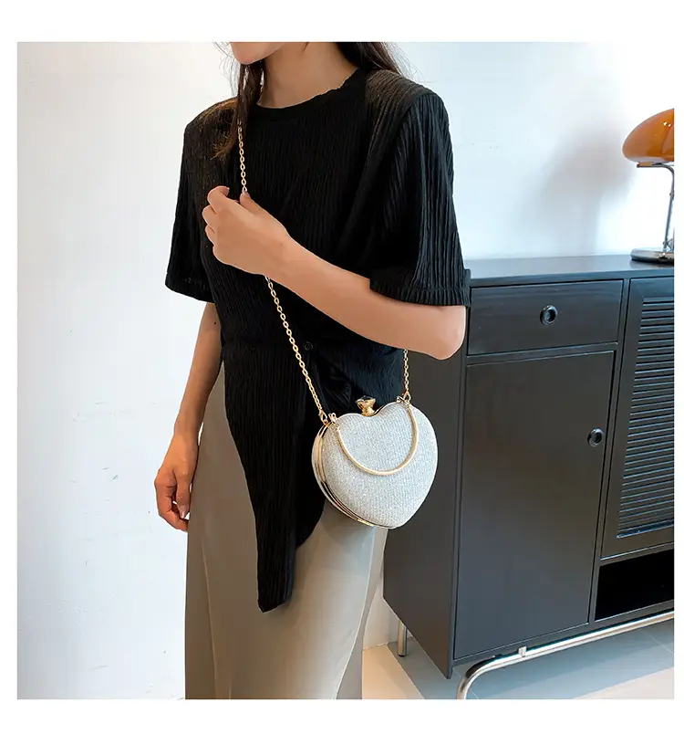 Blue Heart-Shaped Chain Crossbody Bag for Women — feature 19