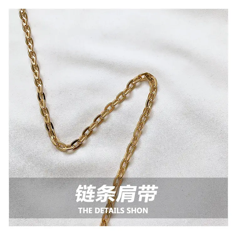 Blue Heart-Shaped Chain Crossbody Bag for Women — feature 3
