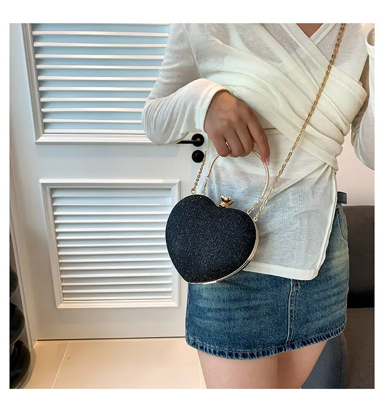 Blue Heart-Shaped Chain Crossbody Bag for Women — feature 9