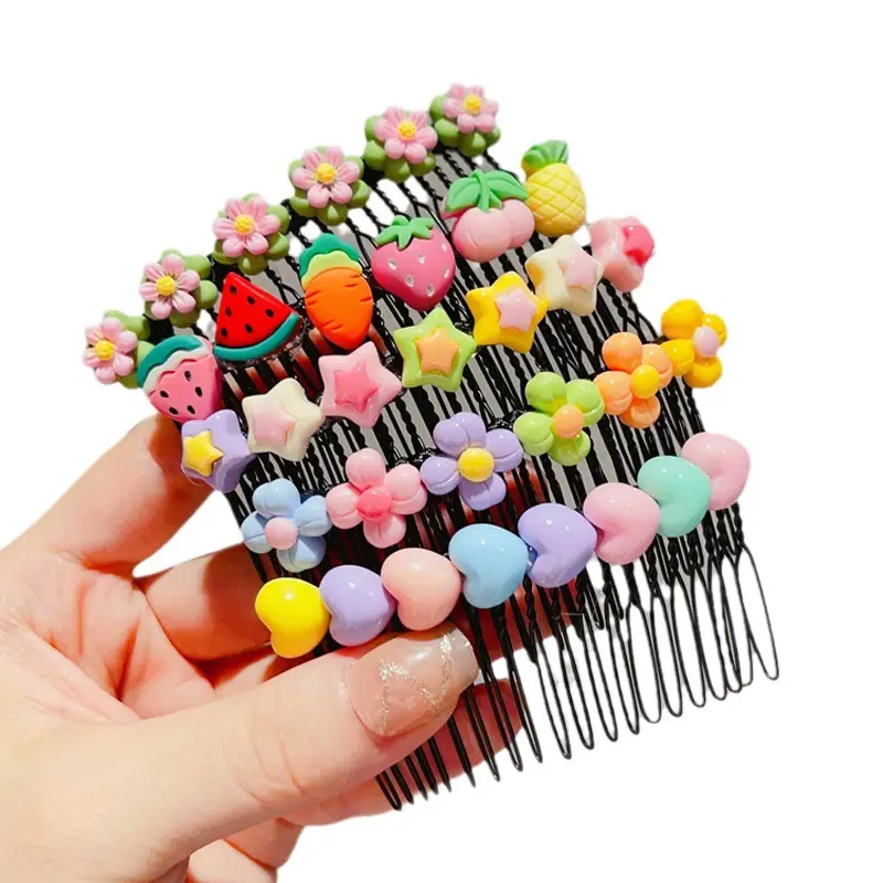 Cute Plastic Hairpin with Colorful Pom Pom for Girls