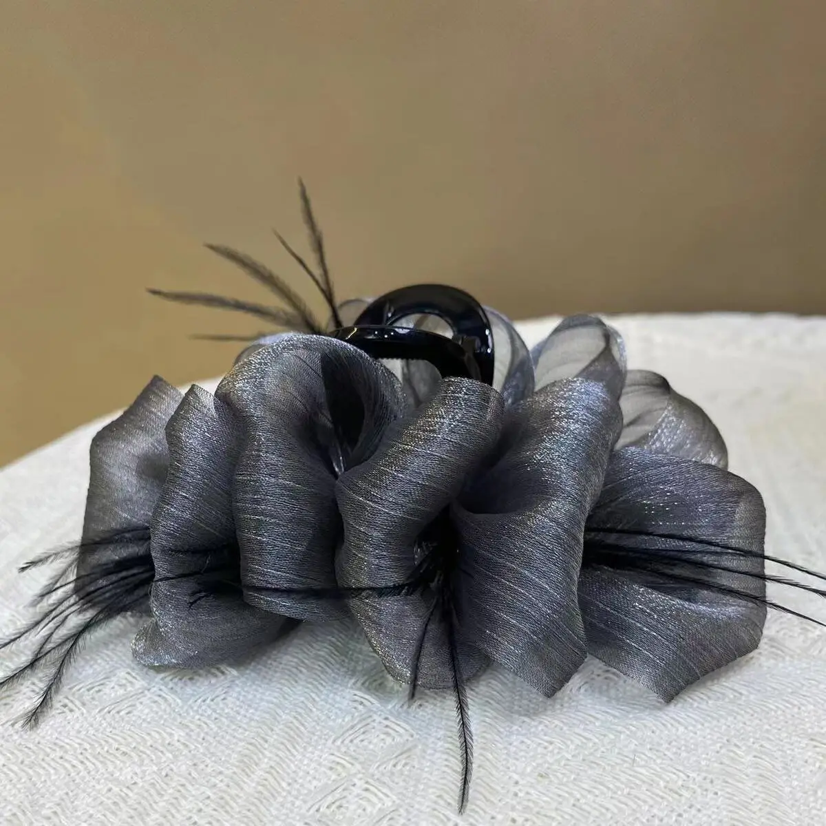 Princess Style Feather Mesh Headupdo with Princess Clip - Image 5