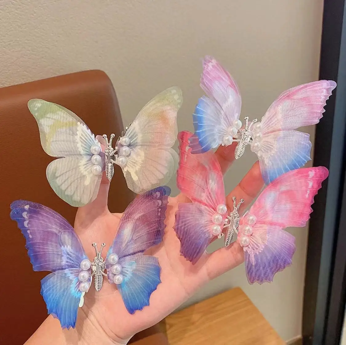 Pink Gradient Butterfly Hairpin for Girls