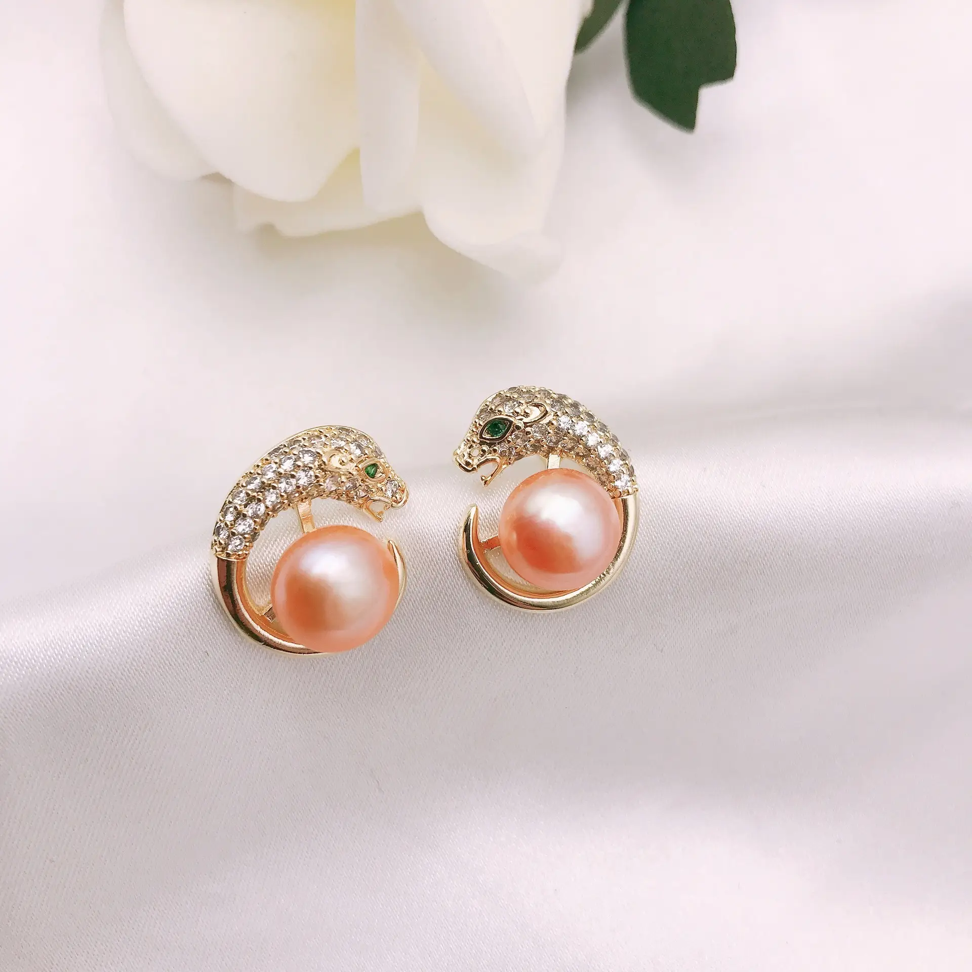 Pearl Earrings for Women with Gold Plating - Image 5