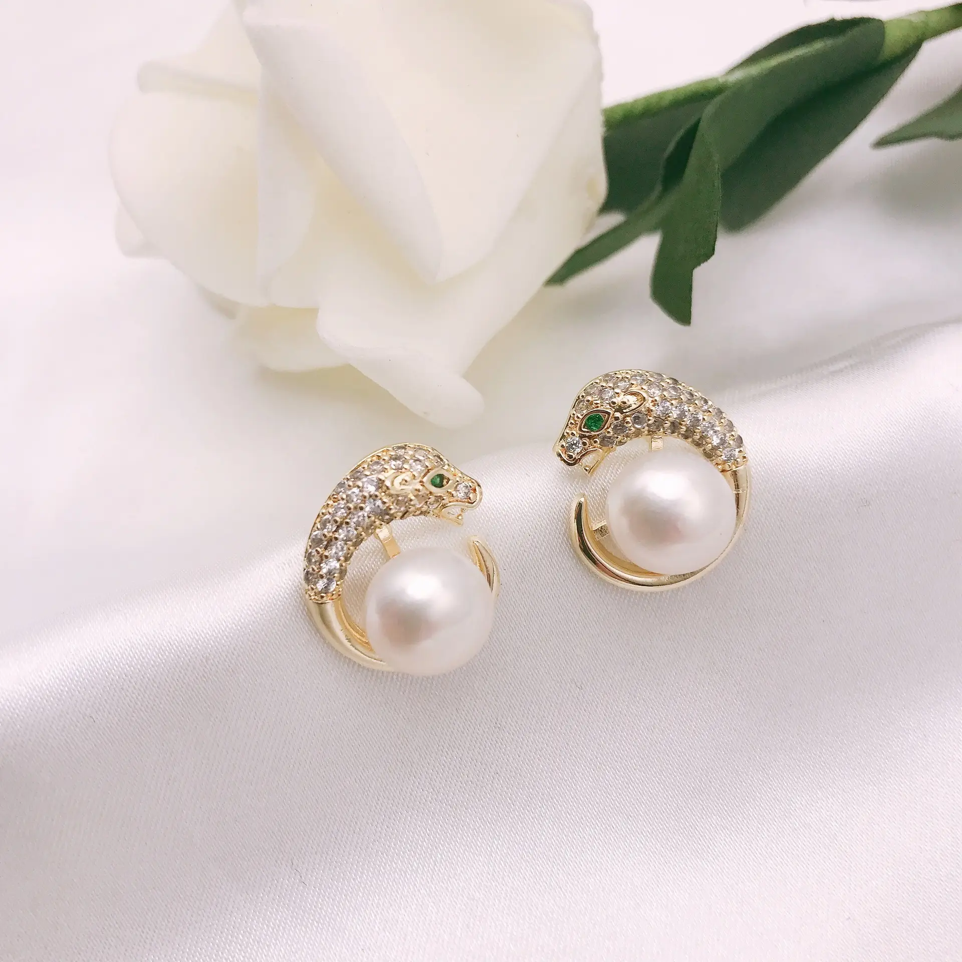 Pearl Earrings for Women with Gold Plating — feature 10