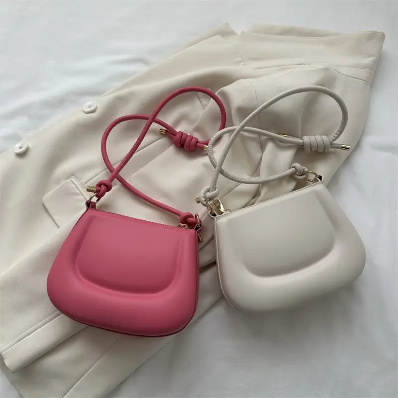Elegant White Shoulder Crossbody Bag for Women - Image 8