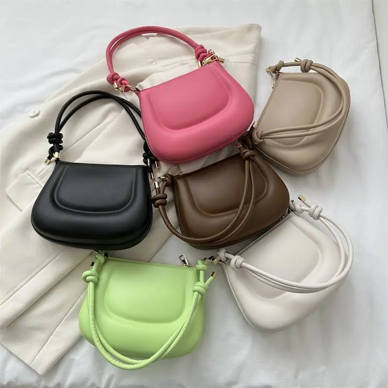 Elegant White Shoulder Crossbody Bag for Women - Image 9