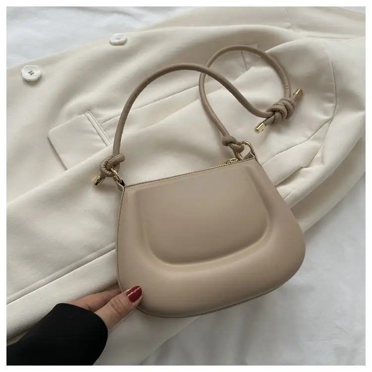 Elegant White Shoulder Crossbody Bag for Women — feature 16