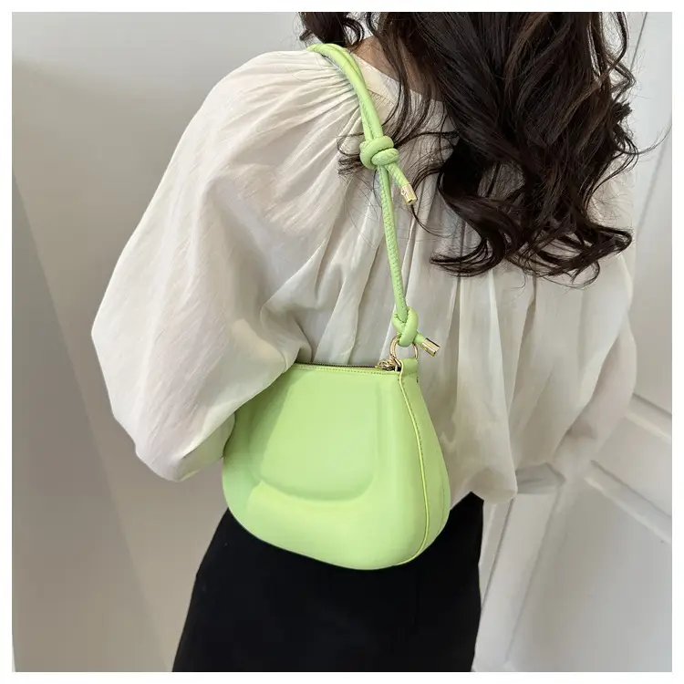 Elegant White Shoulder Crossbody Bag for Women — feature 6