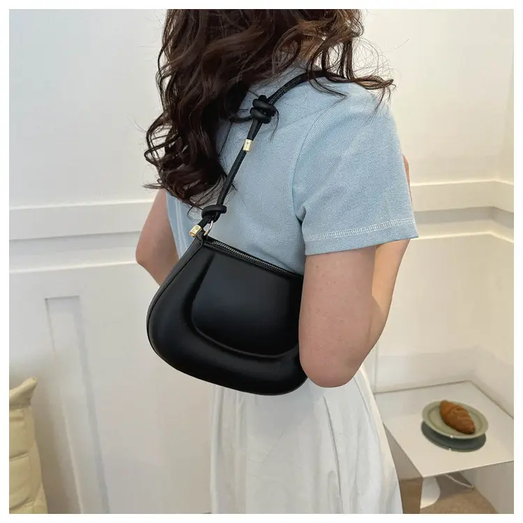 Elegant White Shoulder Crossbody Bag for Women — feature 8