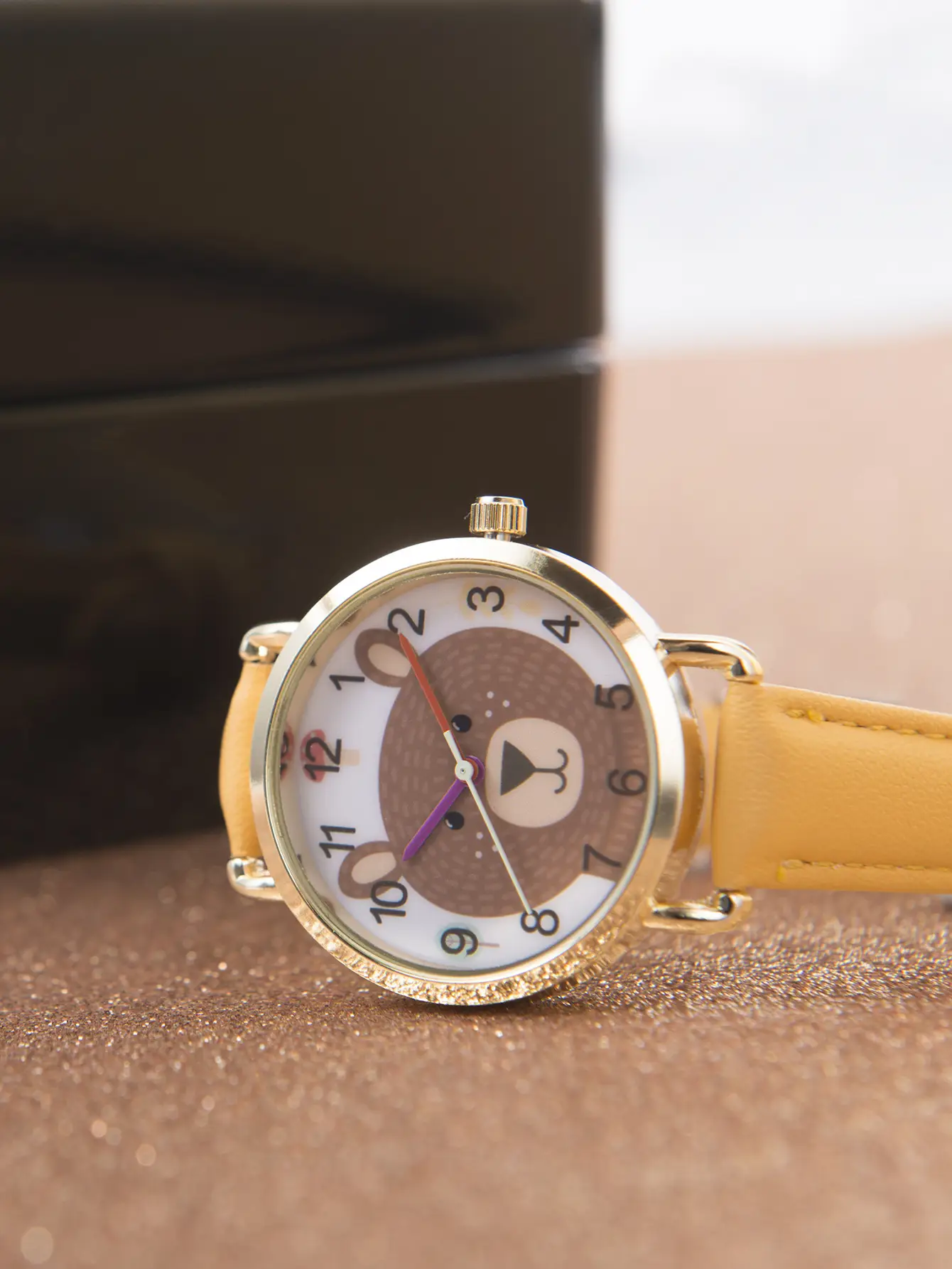 Cartoon Bear Quartz Watch for Kids Brown Leather Band — feature 4