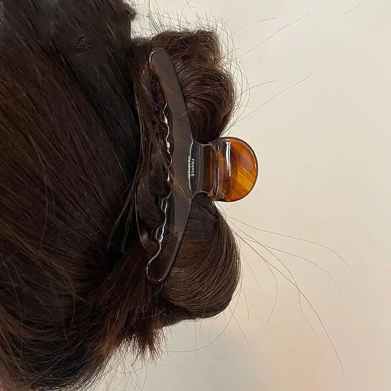 Korea Imported Retro Caramel Hair Clip Medium Curved - Image 6