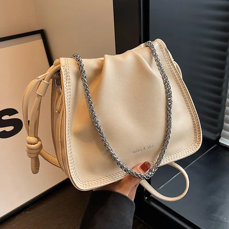 White Chain Crossbody Bag for Women 2024 - Image 5