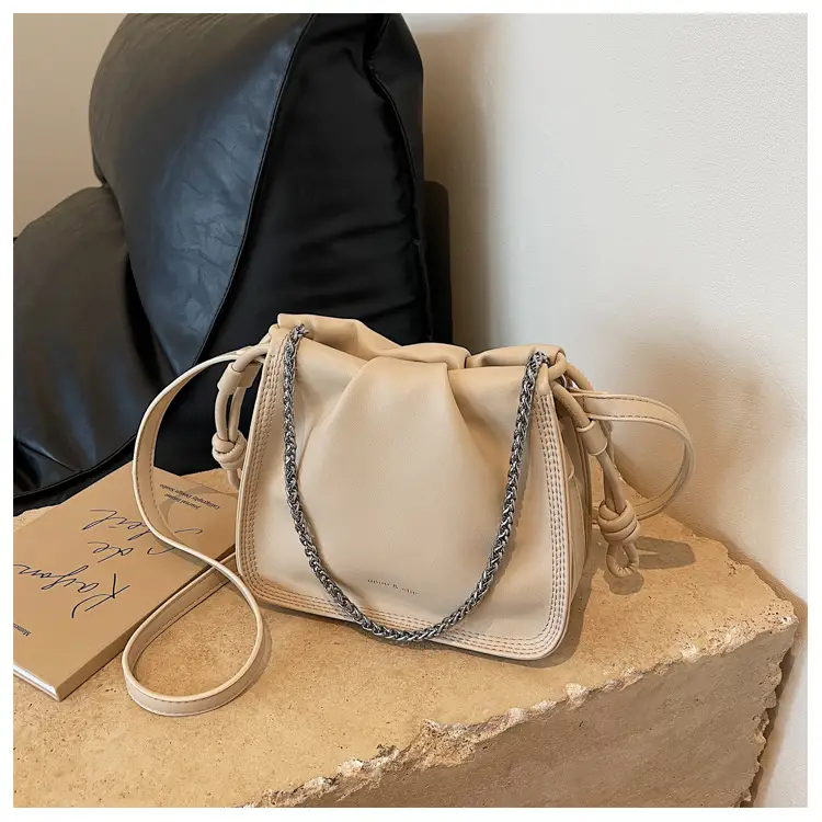 White Chain Crossbody Bag for Women 2024 — feature 18