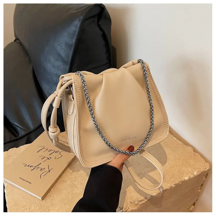 White Chain Crossbody Bag for Women 2024 — feature 19
