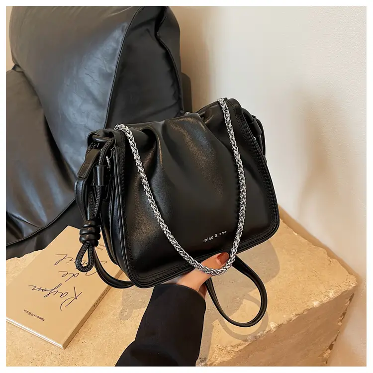 White Chain Crossbody Bag for Women 2024 — feature 21