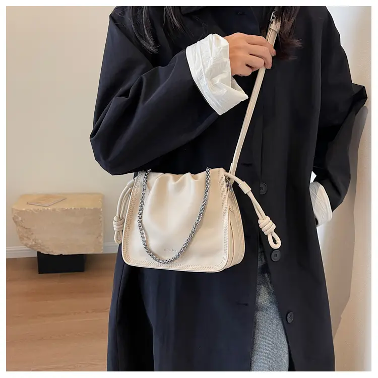 White Chain Crossbody Bag for Women 2024 — feature 23