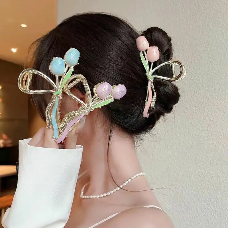 Women's Silver Bowknot Hair Clip with Tail Design - Image 16