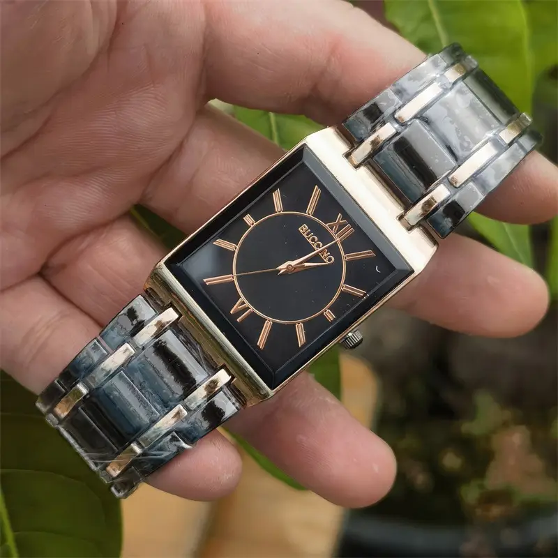 Gold Square Quartz Sports Men's Watch with Steel Band - Image 10