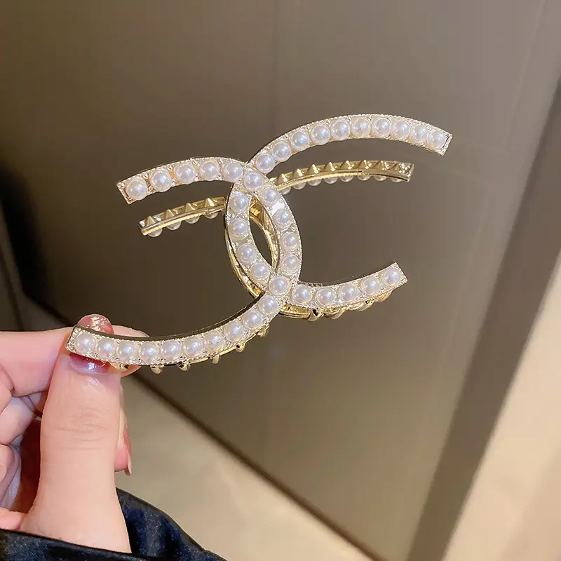 Butterfly Hairpin Clip 10cm Sparkly Gold - Image 12
