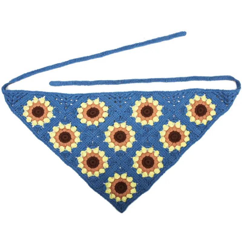 Blue sunflower triangle]