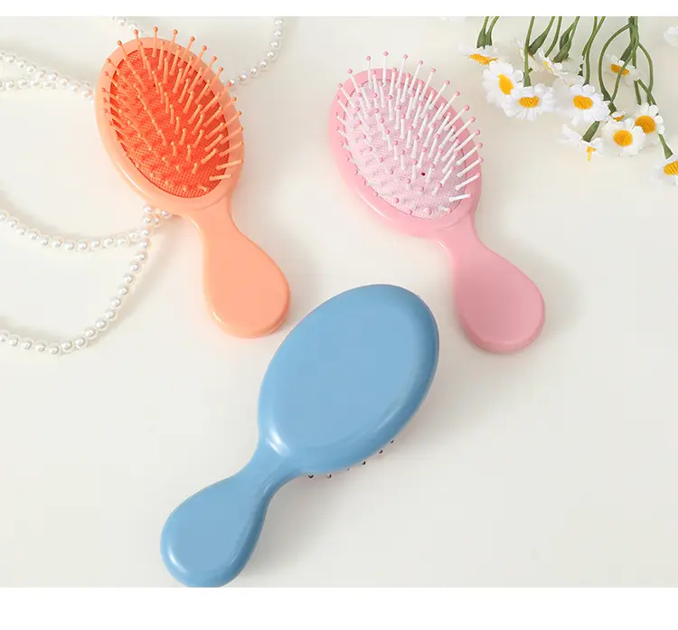 Candy Color Mini Hair Brush for Girls — feature 10