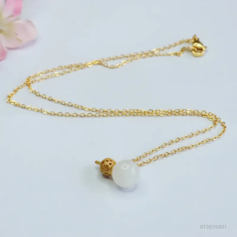 White Jade Gourd Pendant Necklace Gold Chain — feature 8