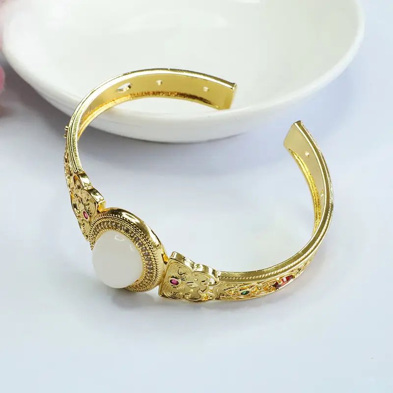 White Jade Open Bracelet Gold Plated — feature 8