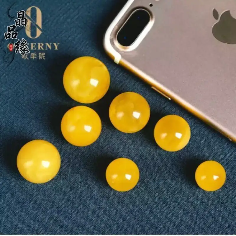 Baltic Old Beeswax Chicken Yellow Round Beads - Image 4