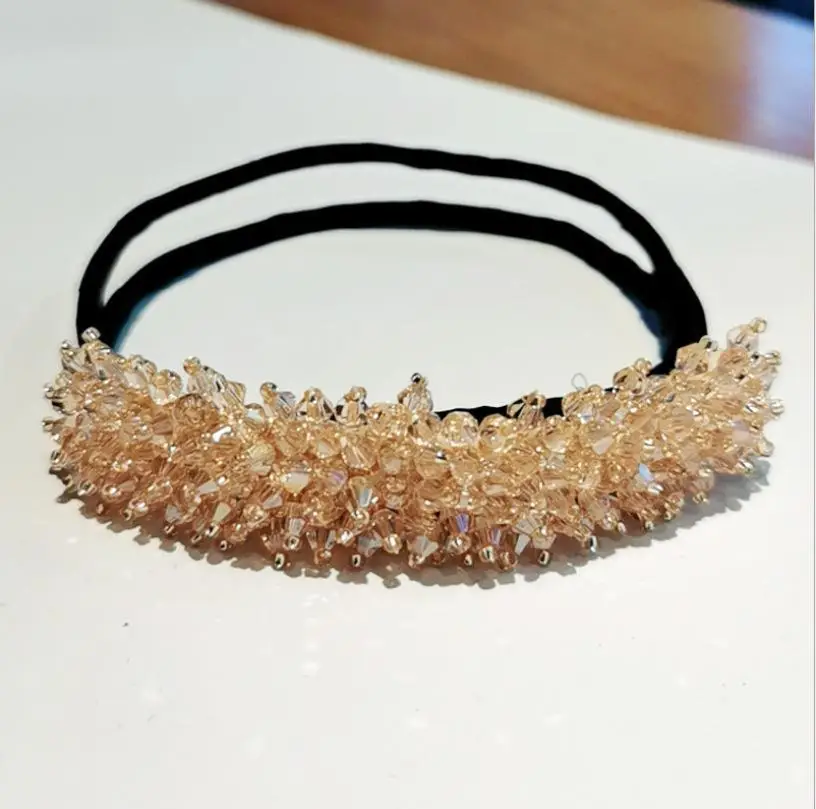 Crystal Pearl Hair Clip for Half-Updo & Voluminous Bun - Image 5