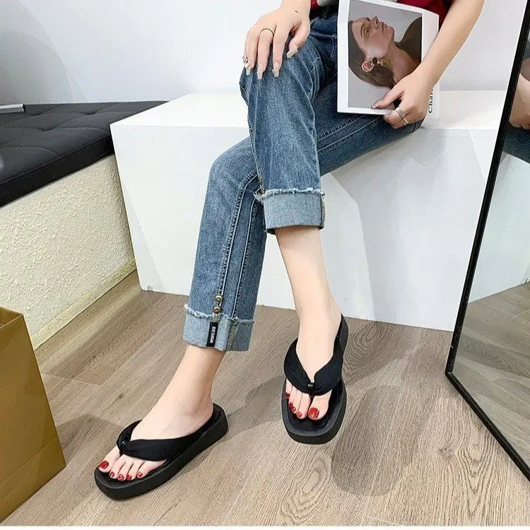 Women's Black Thick Platform Flip Flops Summer Casual