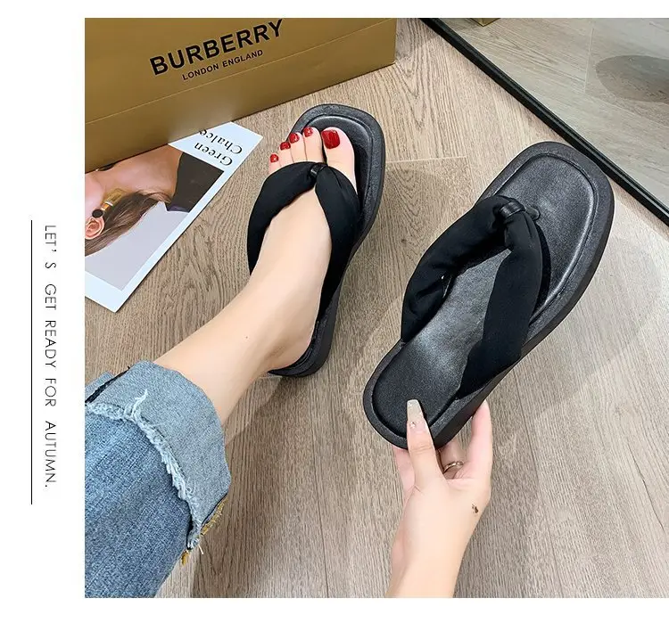 Women's Black Thick Platform Flip Flops Summer Casual — feature 7